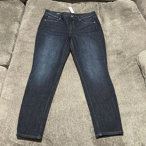 White House Black Market High Rise Skinny Ankle Jeans